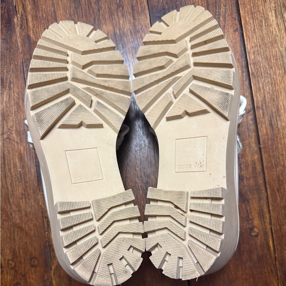 Dolce Vita Haris Platform Loafers with Chunky Chain Ivory Size 8.5 - Picture 10 of 11